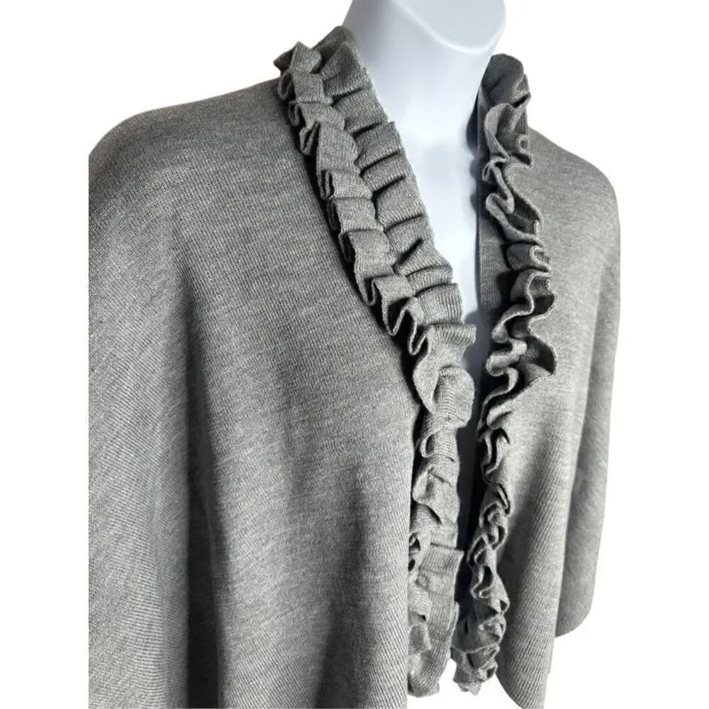 Fraas NWT Gray Ruana